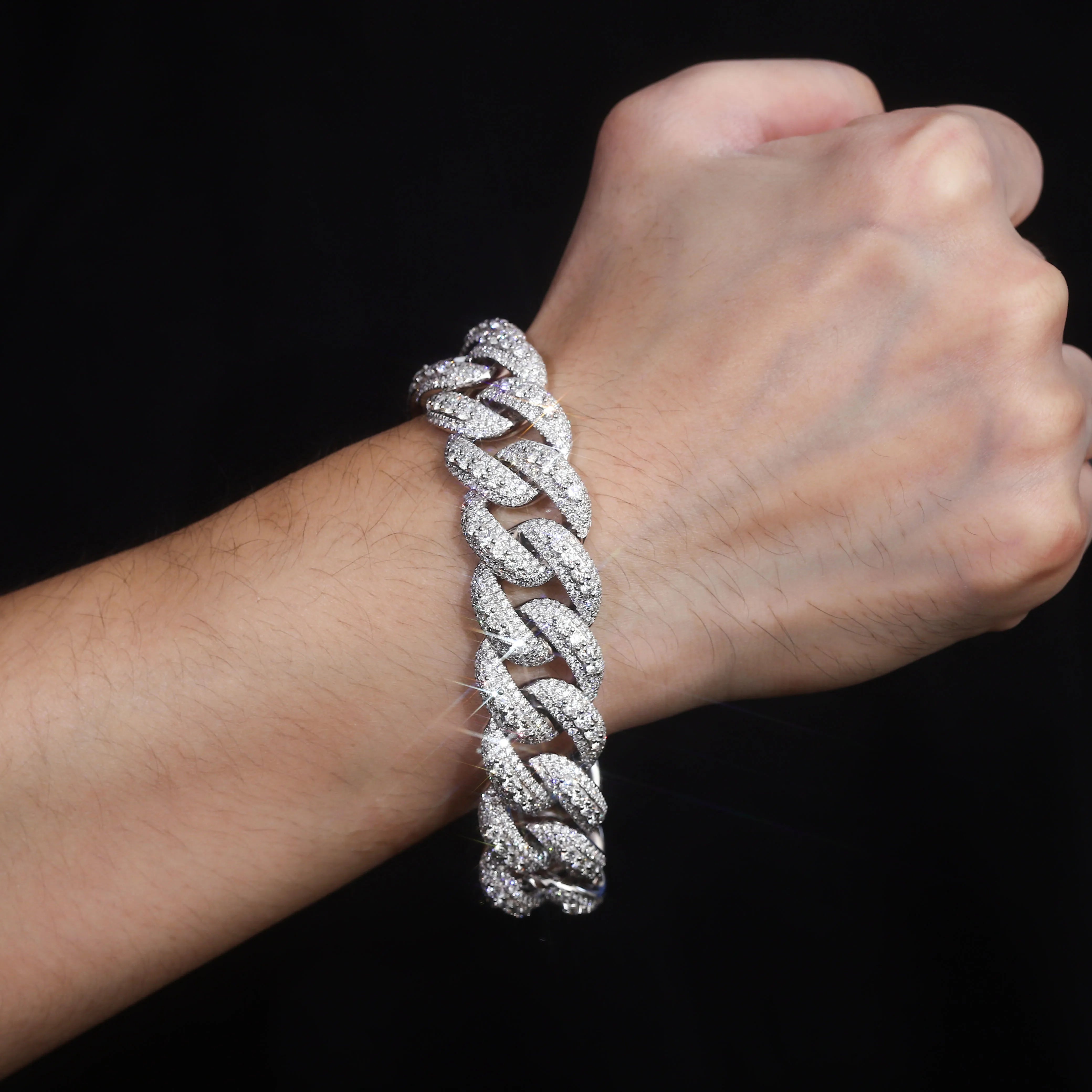 20mm Moissanite Cuban Link Bracelet – 10K/14K/18K Gold