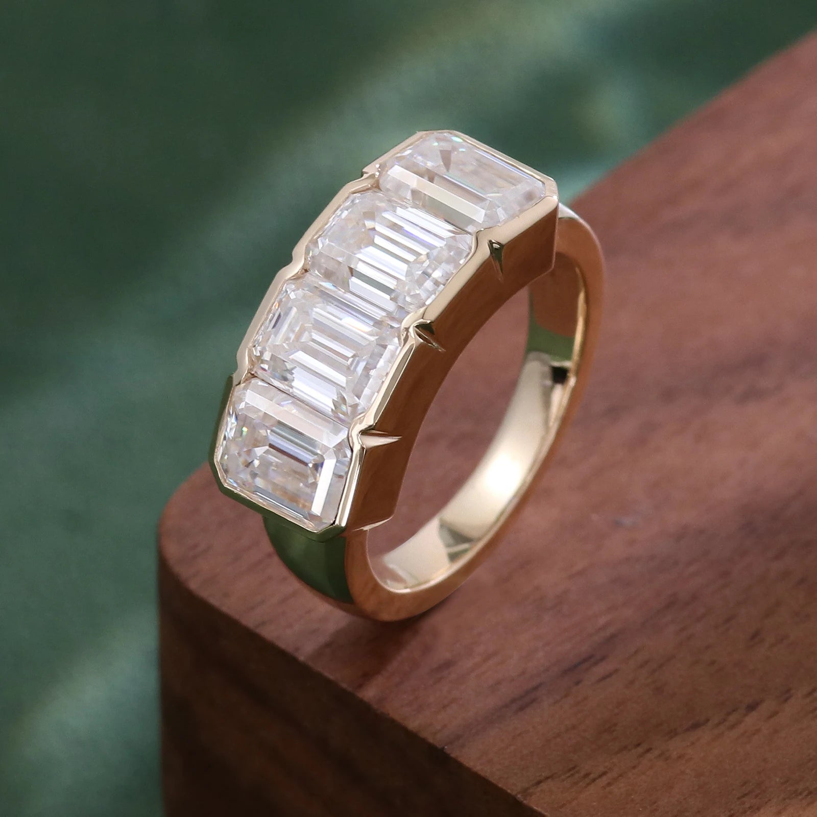 Provence 14K Solid Gold Men’s Ring – 5CT EF Color VVS Moissanite Emerald-Cut Wedding & Engagement Band