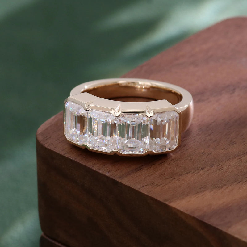 Provence 14K Solid Gold Men’s Ring – 5CT EF Color VVS Moissanite Emerald-Cut Wedding & Engagement Band