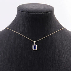 Custom 14K–18K Gold Emerald-Cut Moissanite Pendant Necklace – Classic Luxury Gift