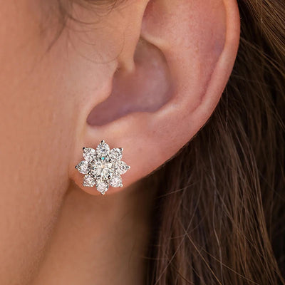 0.5CT Moissanite Flower Stud Earrings