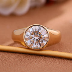rovence 14K–18K Solid Gold Men’s Ring – 5CT VVS Moissanite Classic Solitaire Wedding & Engagement Band