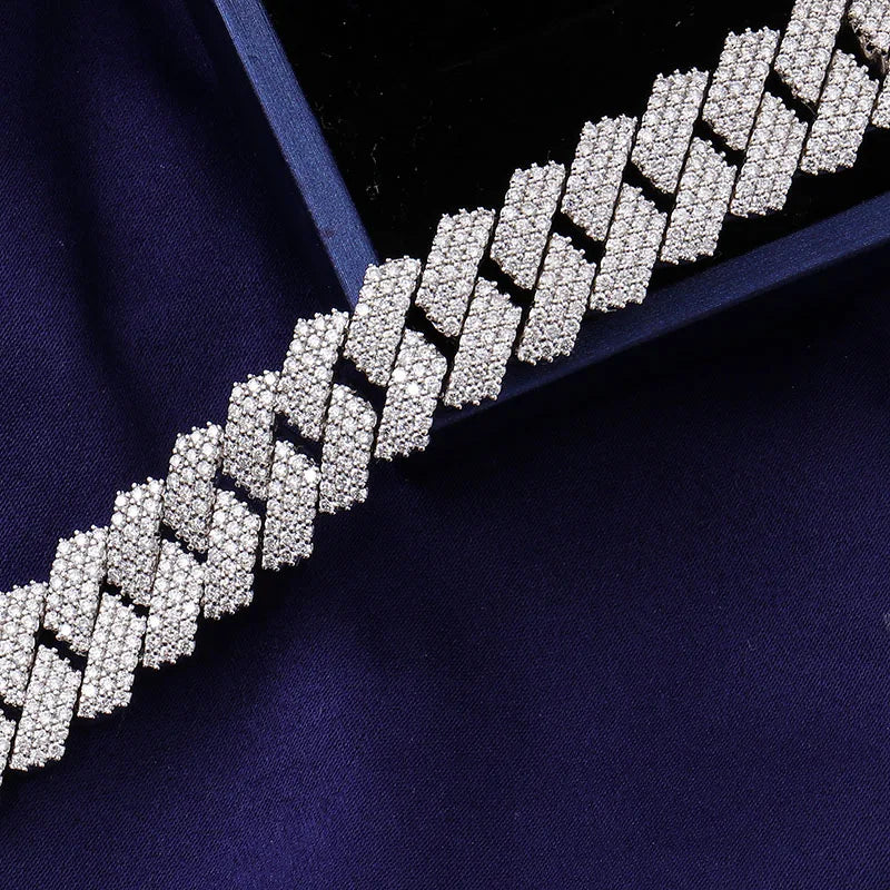 Provence 10K White Gold Cuban Link Bracelet – VVS Moissanite Custom Design for Men