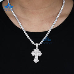 NEW Cross NecklaceFashion Jewelry Small Cross Pendant With Chain Necklace Simple Faith Jewelry Christmas Gift for Men Women
