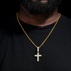 Luxury Iced Out Baguette Moissanite Cross Pendant Necklace For Woman 925 Sterling Silver Hip Hop Man Religion Charm Jewelry Gift