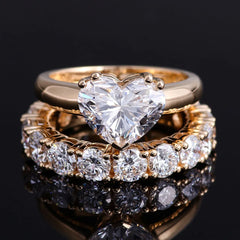 Provence 18K Solid Gold Bridal Ring Set – 2CT Heart-Cut VVS Moissanite Engagement Ring with Eternity Band