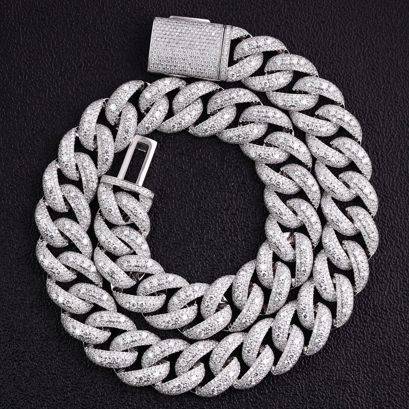 Cuban Link Bracelet 10K–18K Gold Moissanite  – 18mm Luxury Chain for Men