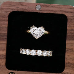 Provence 18K Solid Gold Bridal Ring Set – 2CT Heart-Cut VVS Moissanite Engagement Ring with Eternity Band