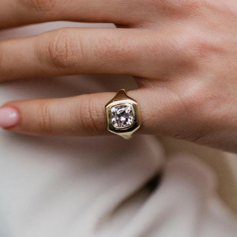 JOVOVASMILE 2 Carat Moissanite Rings 14K Gold 7.5mm Old Mine Cushion Cut Vintage White Moissanite Set for Man and Woman