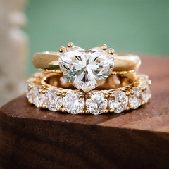 Provence 18K Solid Gold Bridal Ring Set – 2CT Heart-Cut VVS Moissanite Engagement Ring with Eternity Band