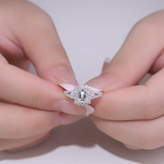 Flower Halo Bold Ring 1CT Emerald 14K–18K-Cut VVS Moissanite Engagement Ring