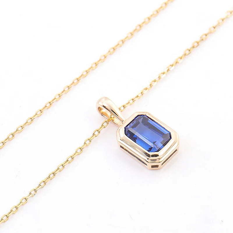 Custom 14K–18K Gold Emerald-Cut Moissanite Pendant Necklace – Classic Luxury Gift